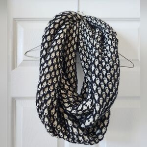 J.crew Chunky Knit Infinity Scarf In Black & White Lambswool Cashmere